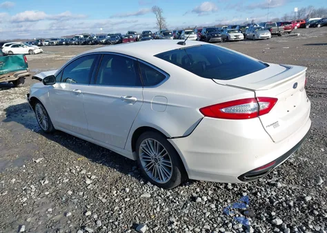 2016 Ford Fusion Se z USA, uszkodzony, nr VIN 3FA6P0T94GR161192